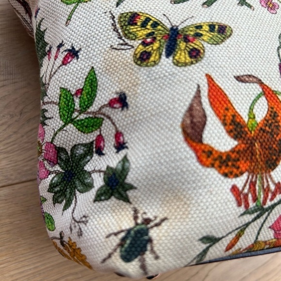 🥳SOLD🥳Gucci🌺Bamboo Floral Bag - Picture 5 of 11